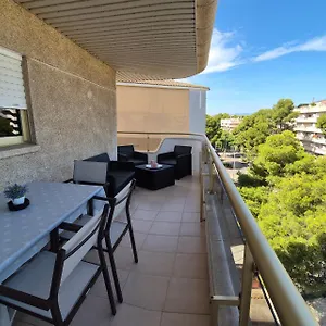 https://apartamentos-ct.top-hotels-tarragona.com